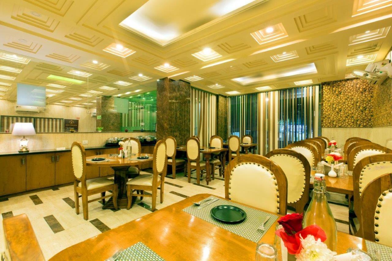 Hotel Viva Palace By Opo New Delhi Exteriör bild